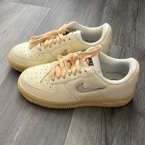 Nike Air Force 1 '07 LX 'Coconut Milk'